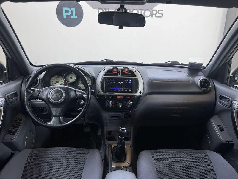 Toyota RAV4 5p 2.0 d-4d 16v ASI KIT RIALZO +4CM LUCI LED PORTAPACCHI