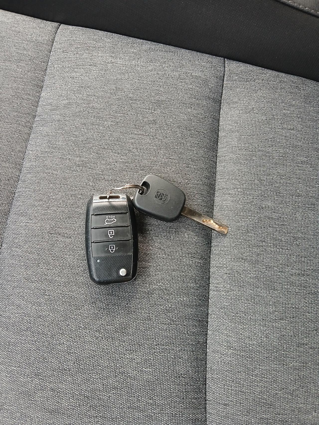 Kia Stonic 1.2 DPI Urban