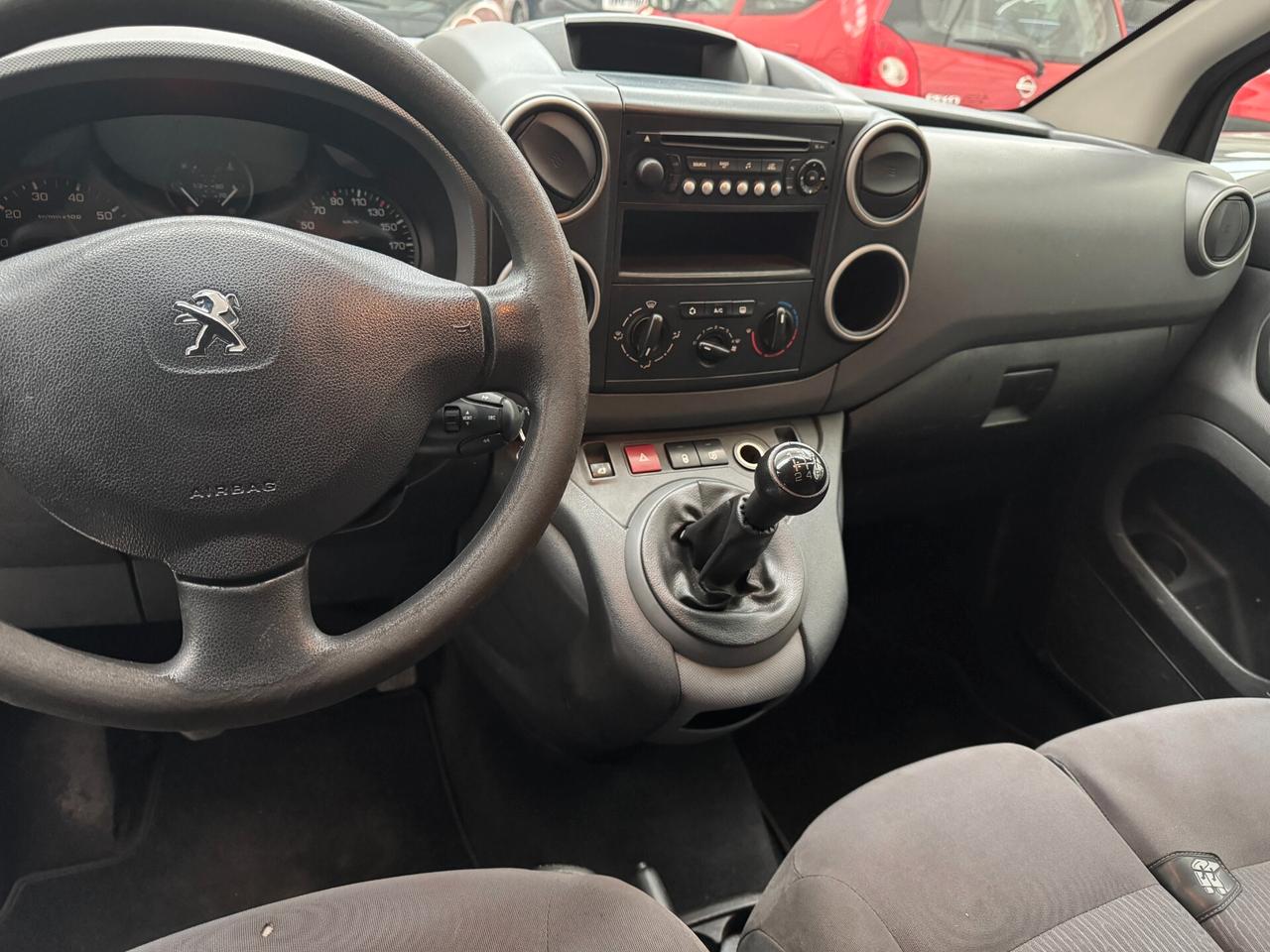 PEUGEOT PARTNER 3 POSTI
