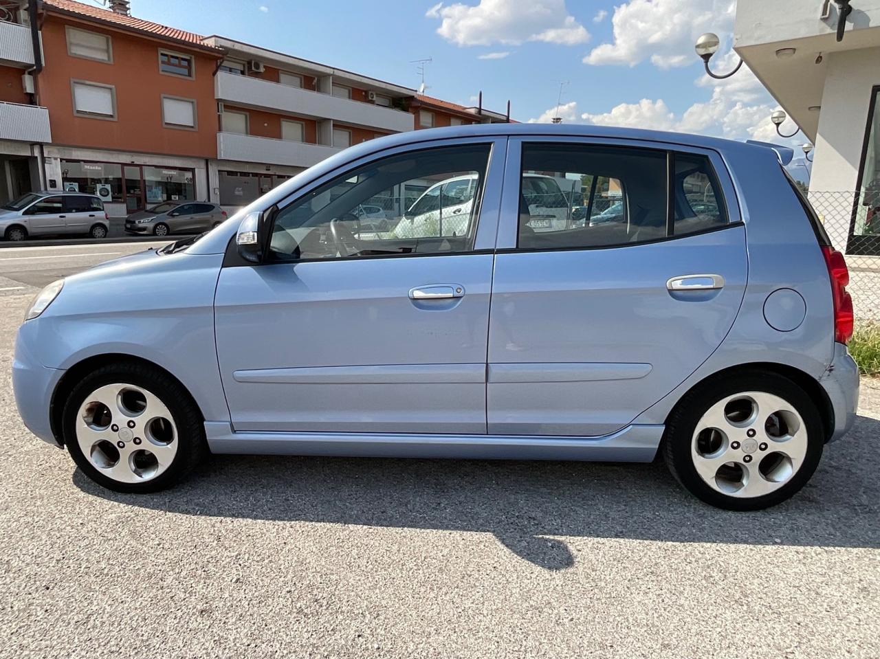 Kia Picanto 1.1 12V Hot Bi-Fuel