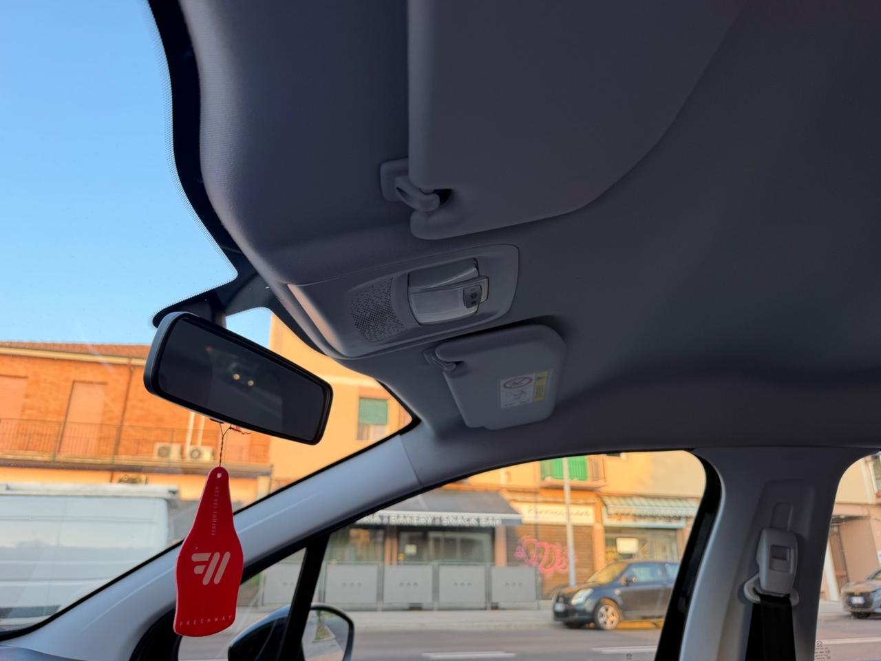 Peugeot 2008 PureTech 82 Allure