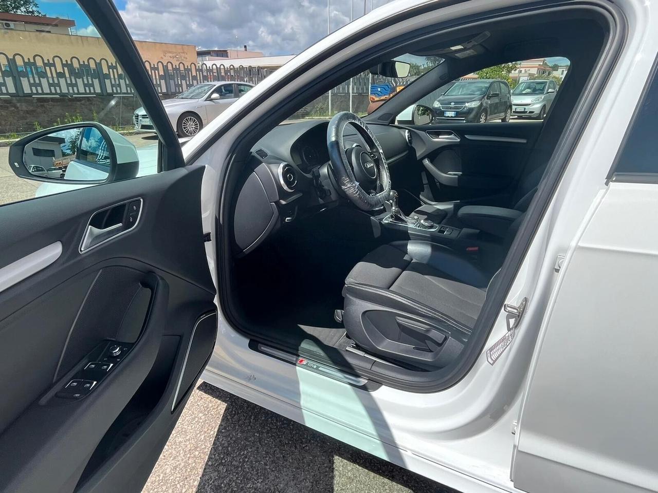 Audi A3 SPB 1.6 TDI 116cv S tronic/ line/unico pro/full led/navi/rotor