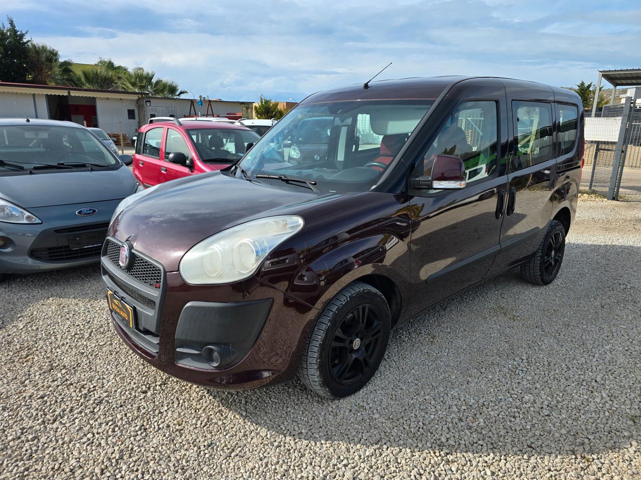 Fiat Doblo Doblò 5 posti