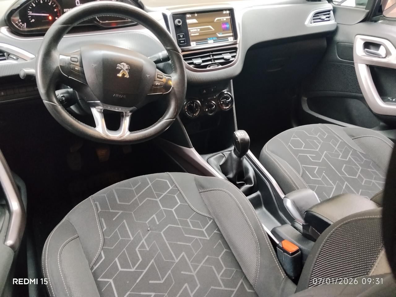 Peugeot 2008 1.4 HDi diesel 70CV full optional