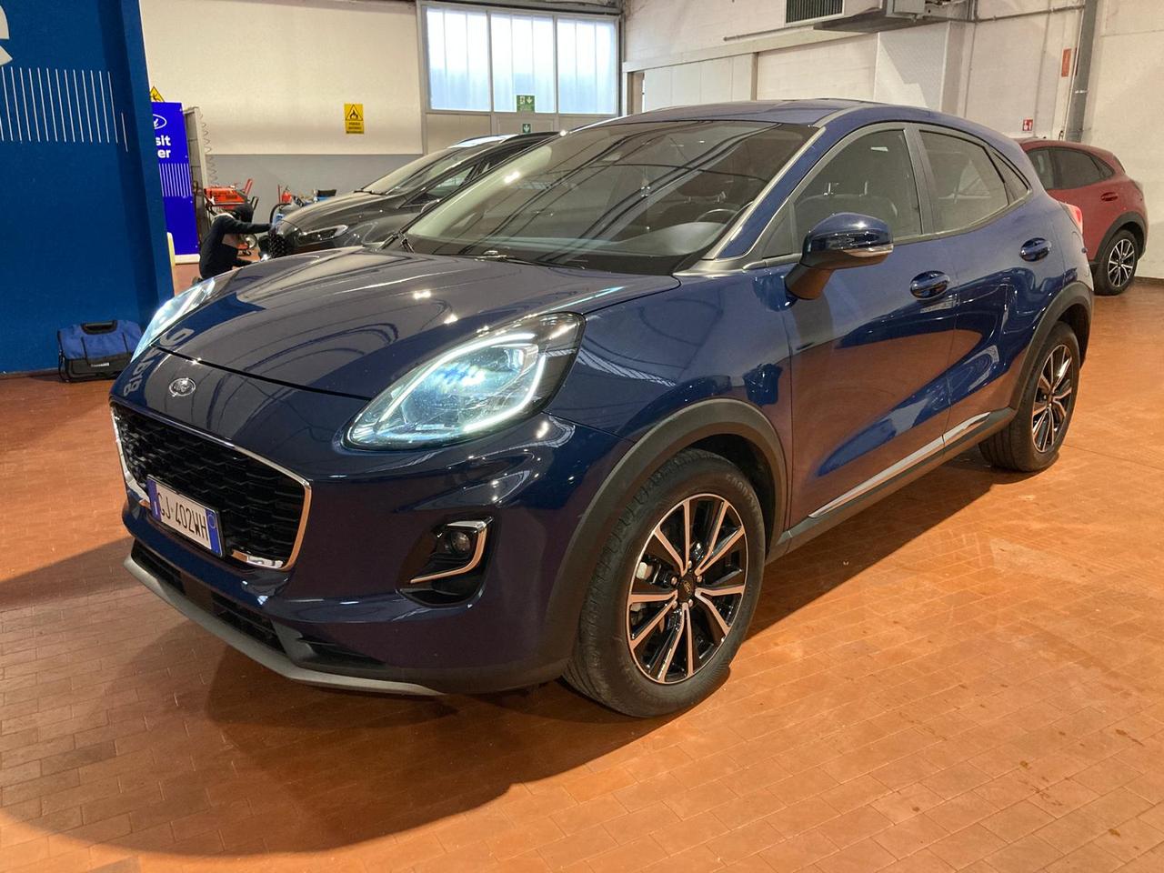 FORD Puma '19-> - Puma 1.0 EcoBoost Hybrid 125 CV S&S Titanium