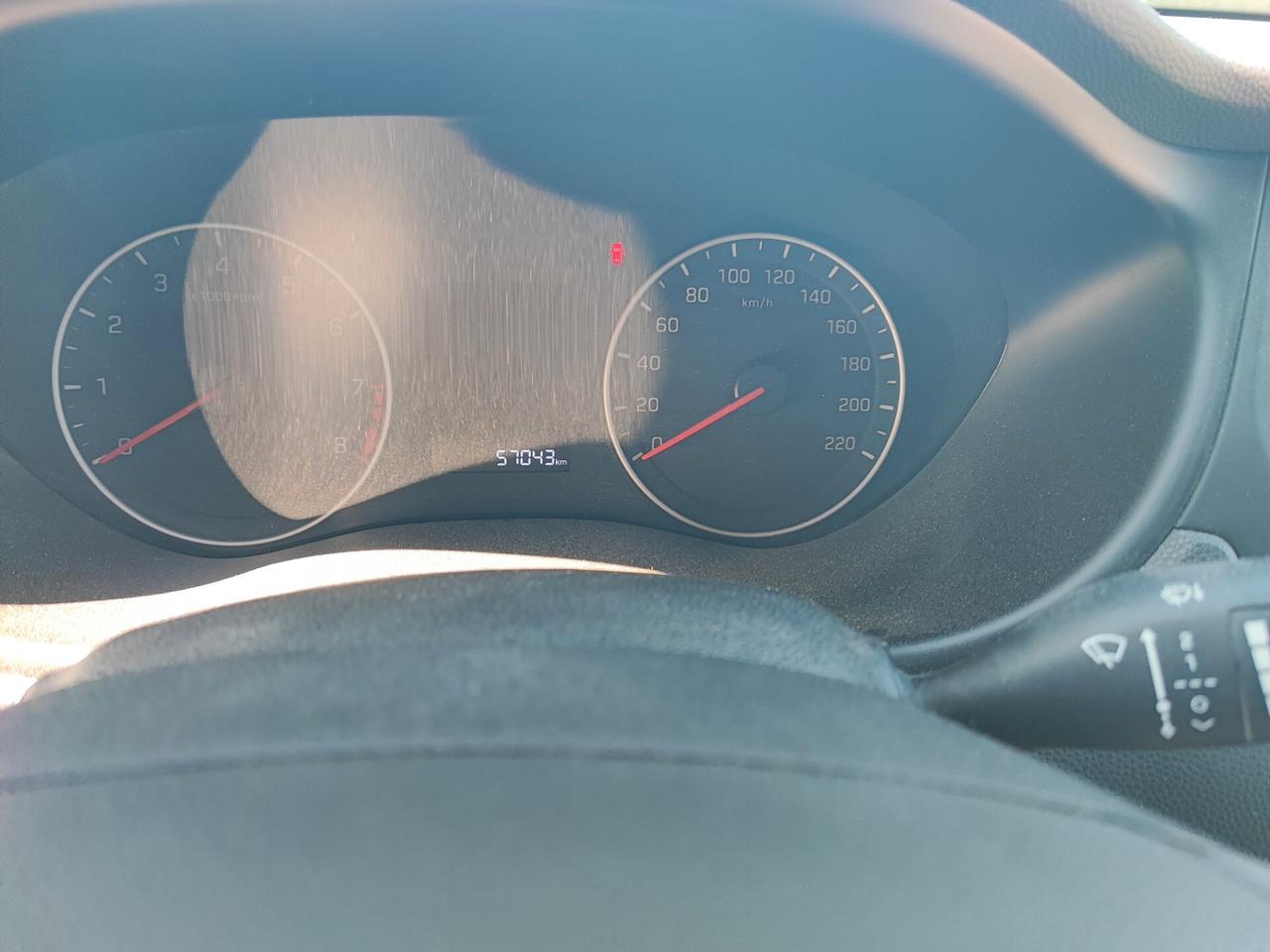 Hyundai i20 1.2 5 porte Connectline