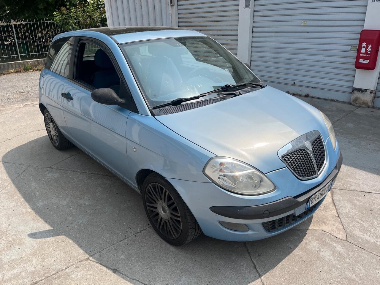 Lancia Ypsilon 1.2 OK NEOPATENTATI