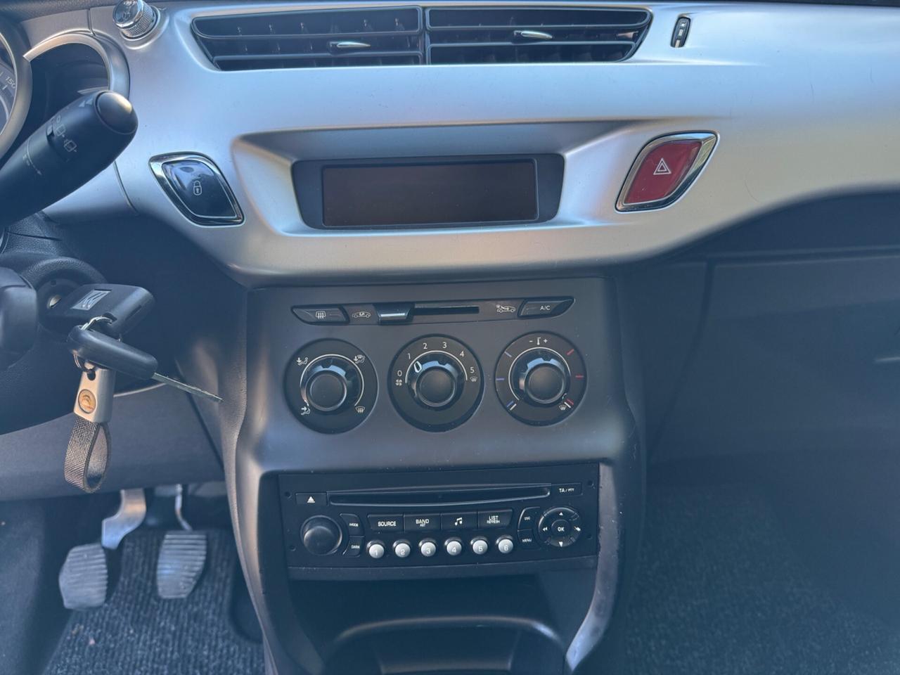 Citroen C3 1.1 White Selection