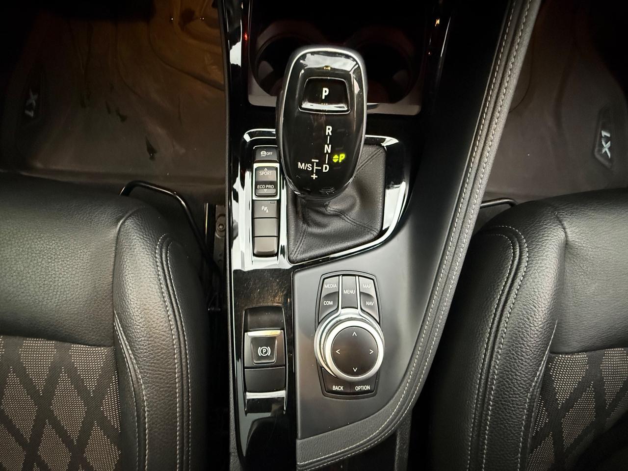 Bmw X1 sDrive 18d xLine Edition Essence