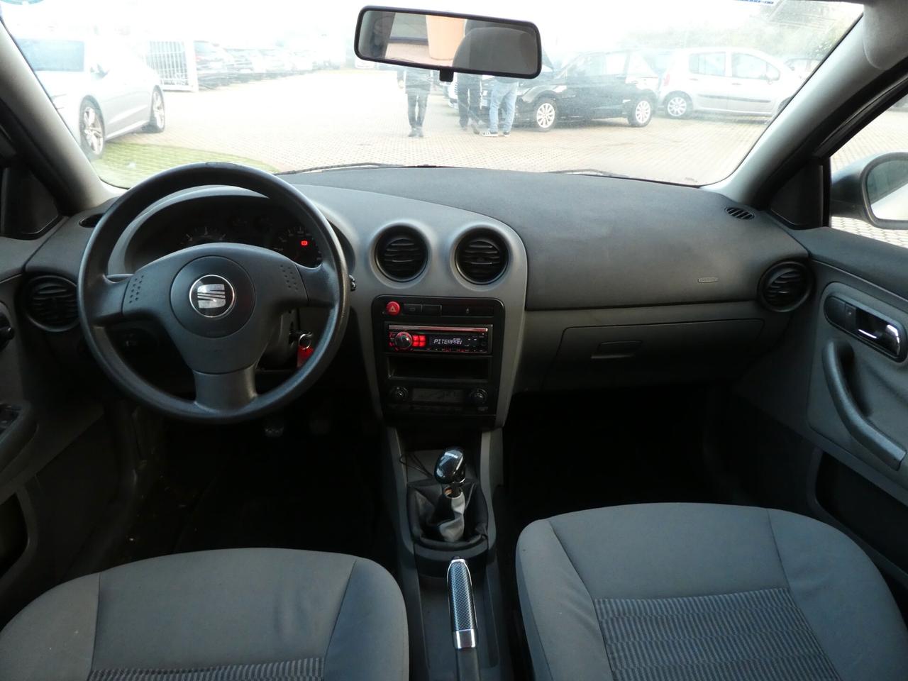 Seat Ibiza 1.4 TDI 5 porte OK NEOPATENTATI