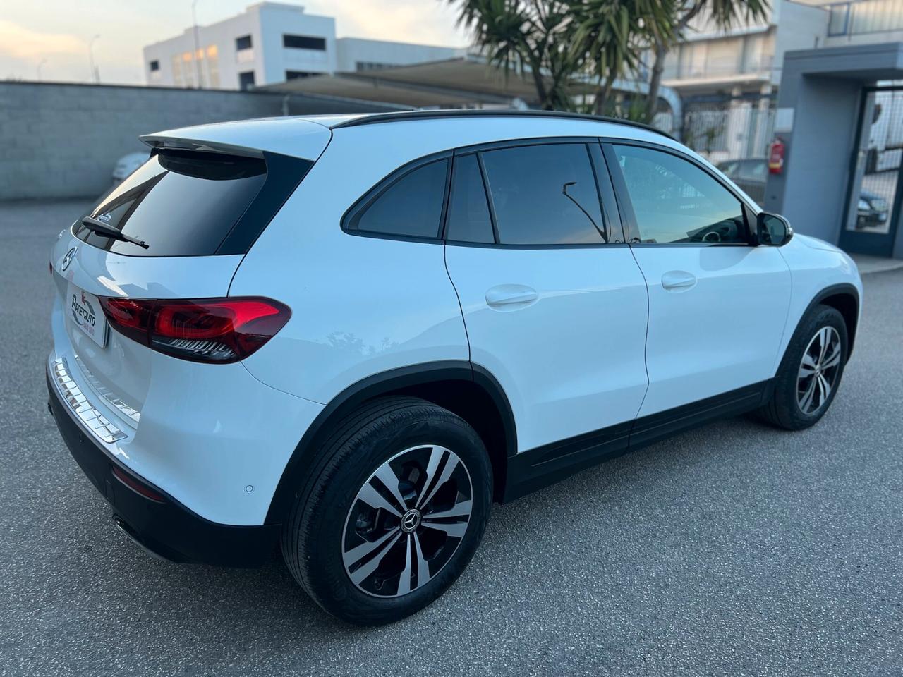 Mercedes-benz GLA 180 d 115cv Sport Plus auto NIGHT VIRTUAL/LED/LUCI/18;