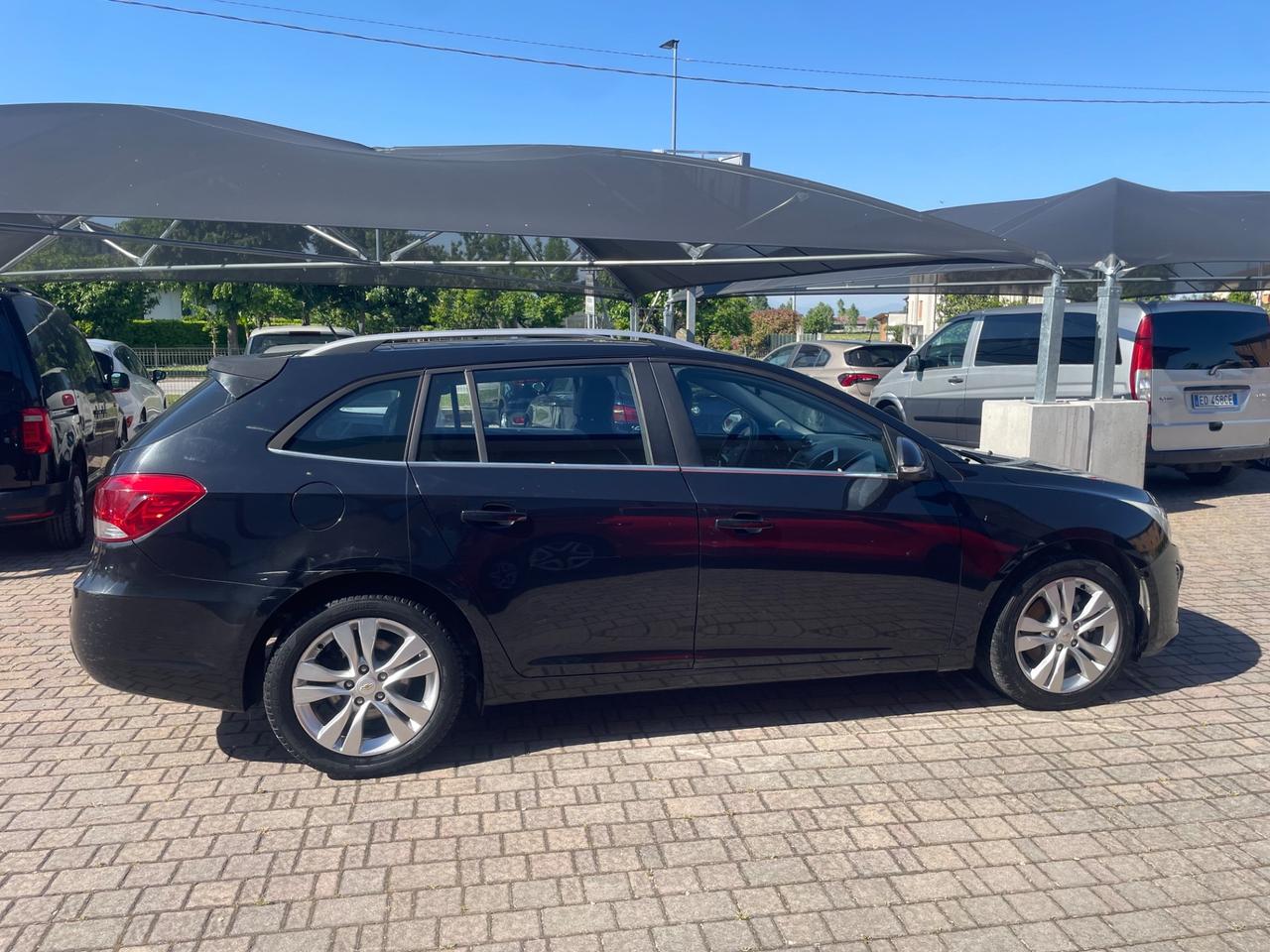 Chevrolet Cruze 1.7 Diesel Station Wagon Start/Stop LT