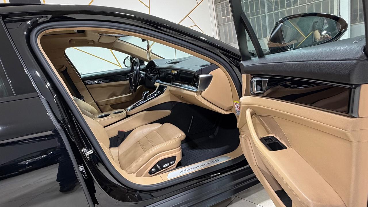 Porsche Panamera 4S 4.0 Diesel