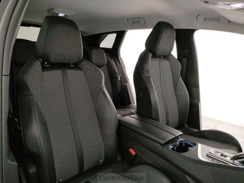 Peugeot 3008 Hybrid 225 e-EAT8 Allure Pack