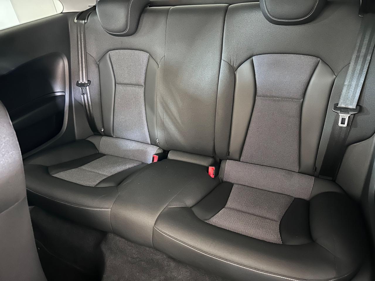 Audi A1 1.6 TDI Ambition ok neopatentati