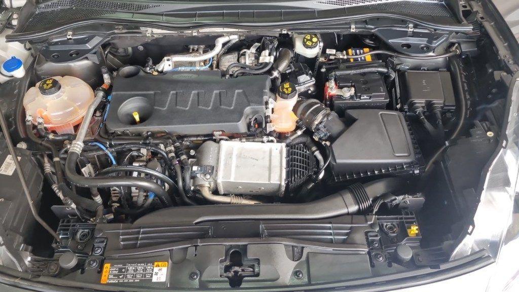 Ford Kuga 2.0 EcoBlue Hybrid 150 CV 2WD ST-Line