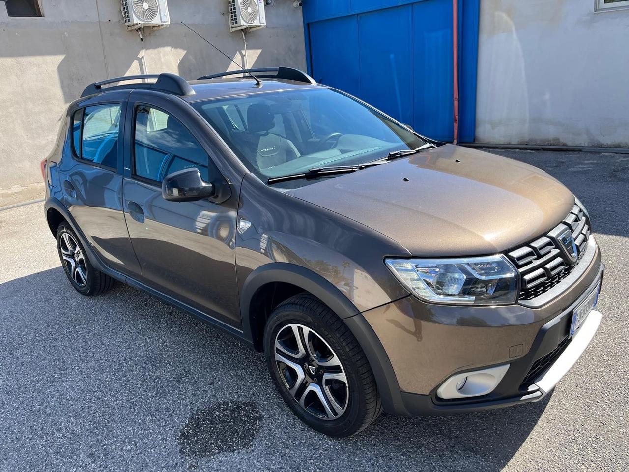 Dacia sandero StepWay-900 tce/gpl-2018