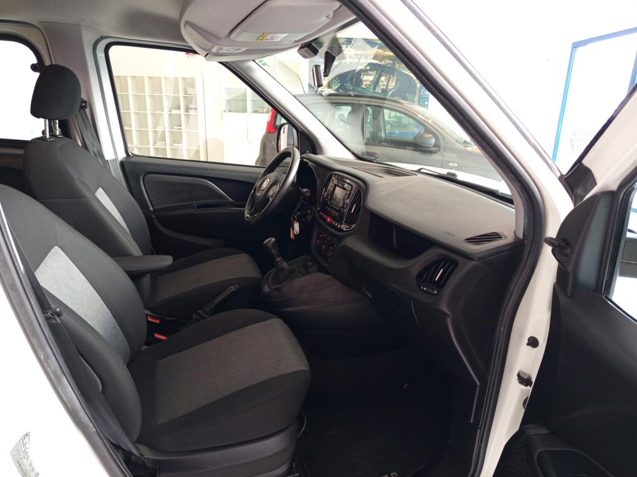 FIAT DOBLO 1.3 MTJ 95CV 5 POSTI 9900eiro+iva