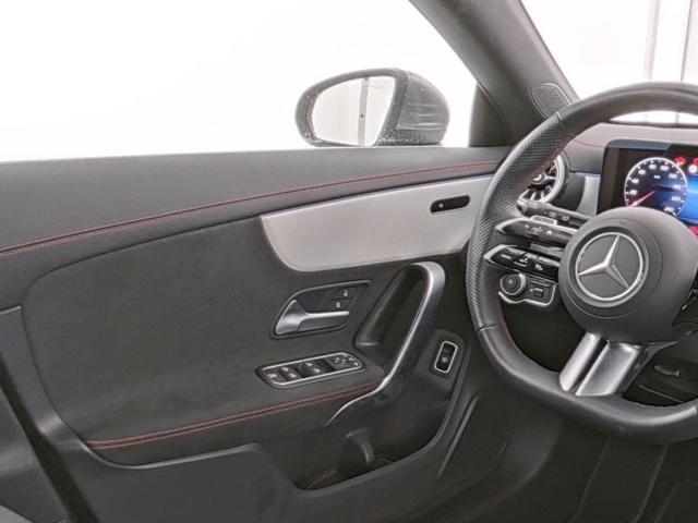 MERCEDES-BENZ CLA 200 Automatic Shooting Brake AMG Line Advanced Plus