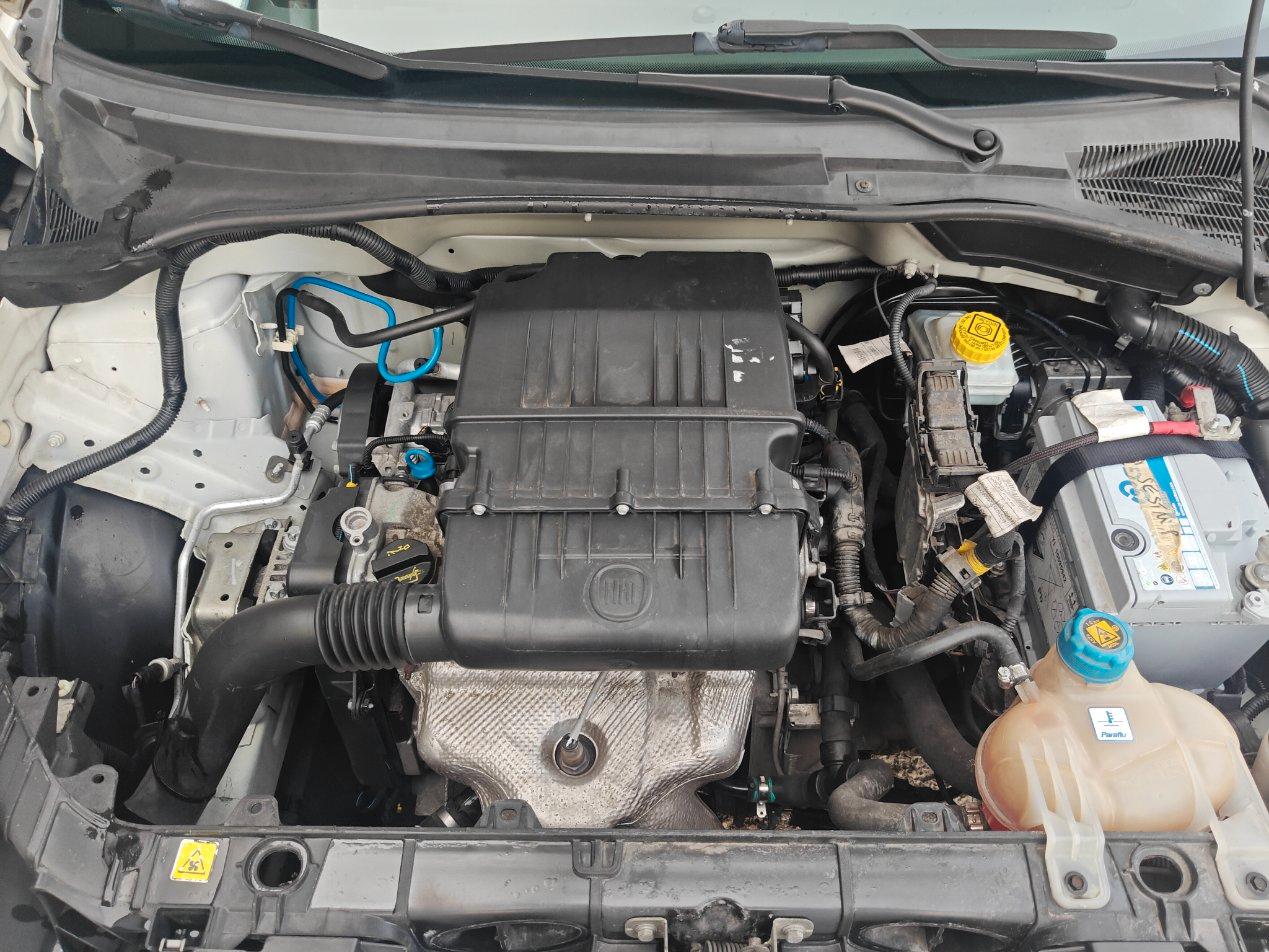 Fiat Punto 5 Porte Punto 5p 1.2 Street E6 LEGGI