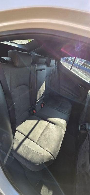 Lexus UX UX Hybrid Business