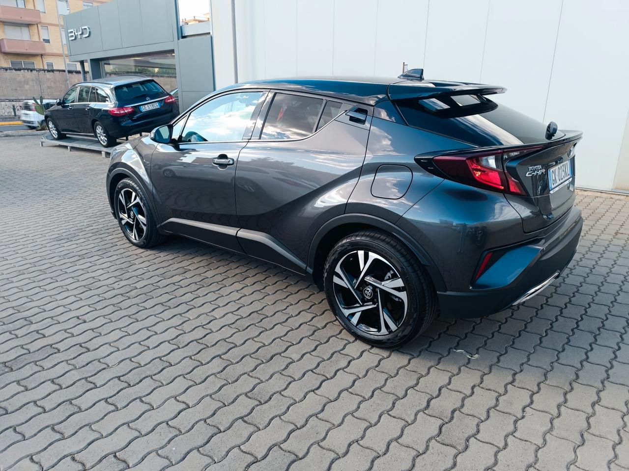 Toyota C-HR 2.0 Hybrid E-CVT Trend
