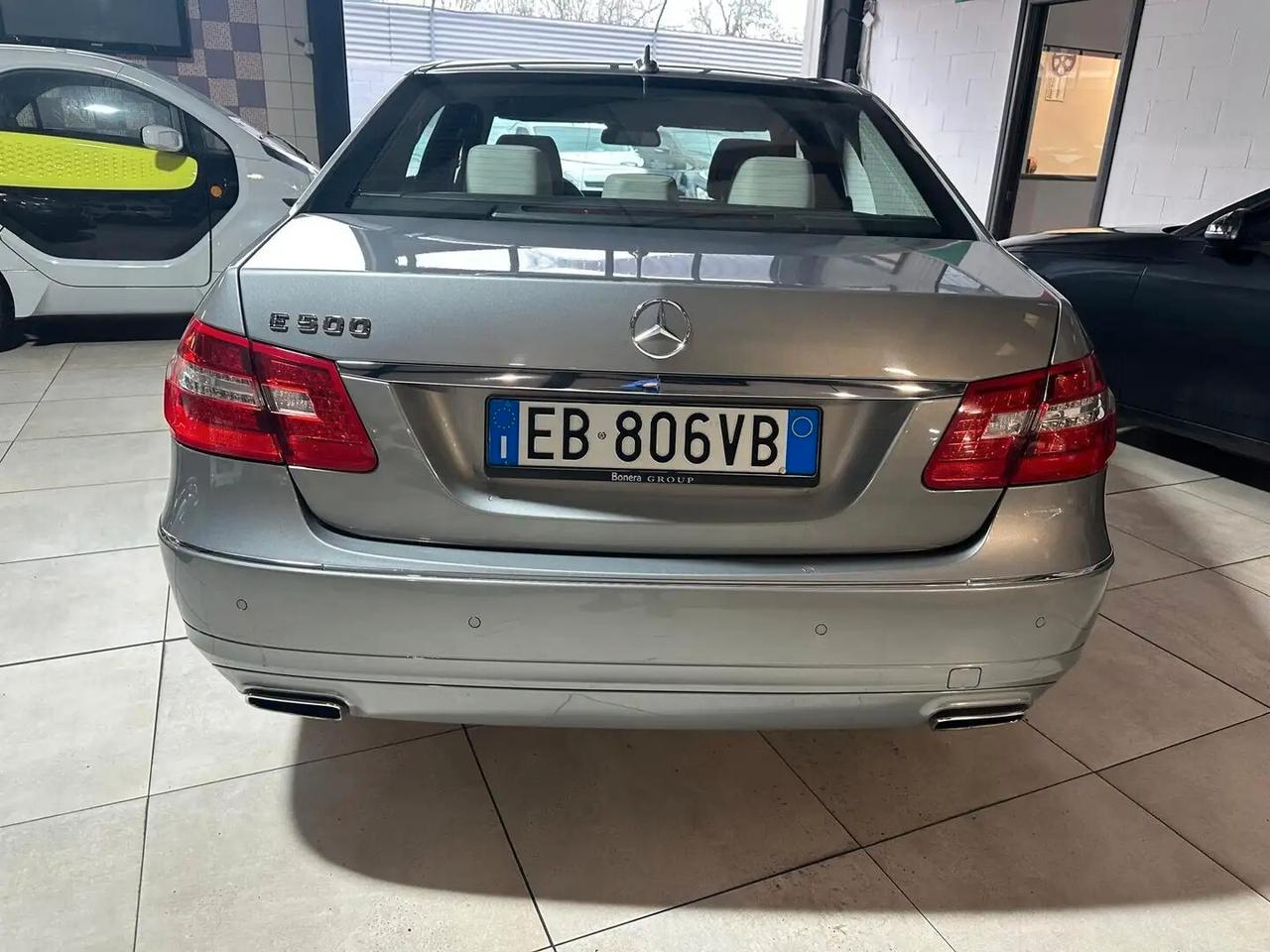 Mercedes-benz E 500 Avantgarde Blindatura