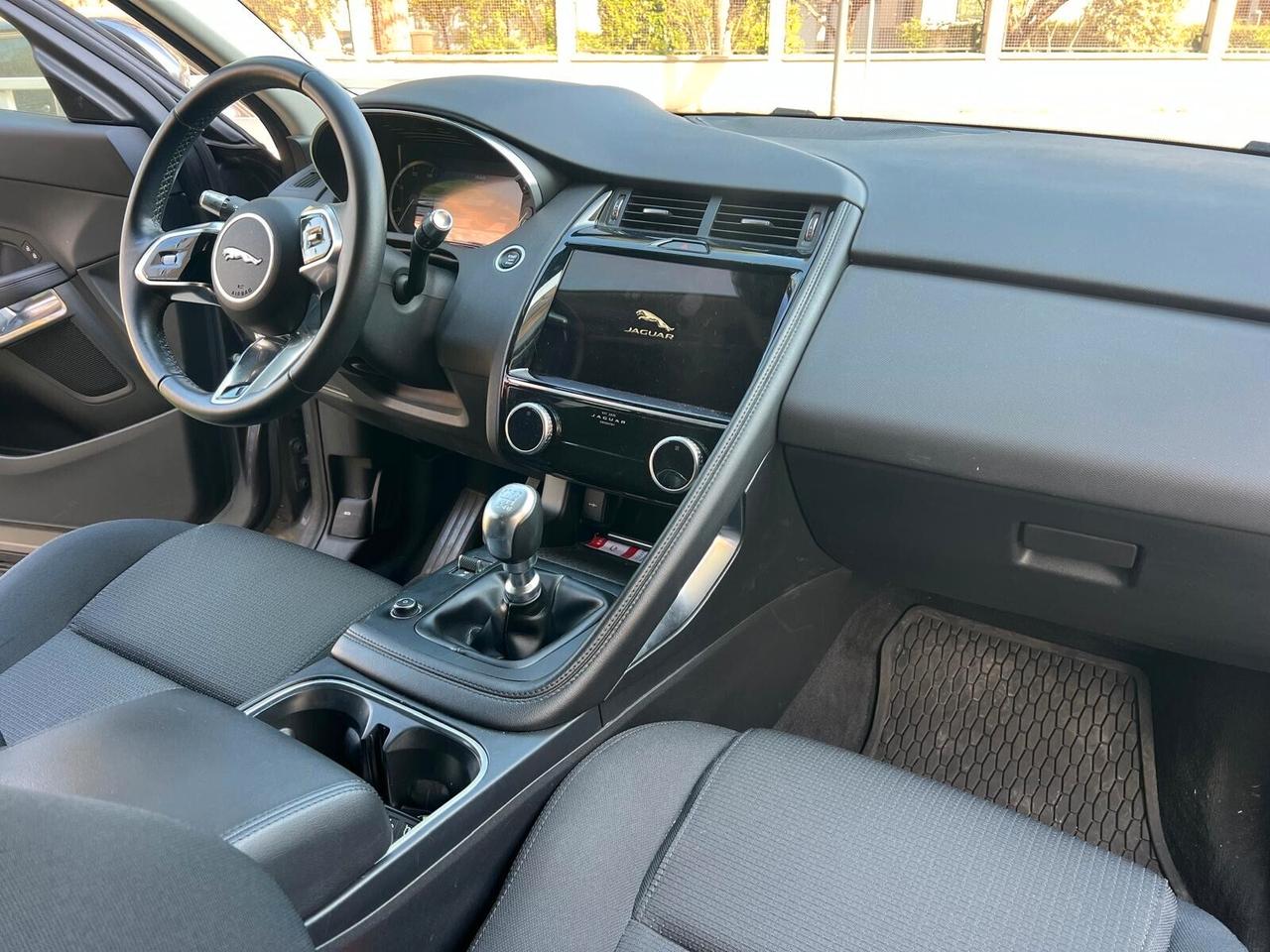 JAGUAR F-PACE 2.0 D 163cv PRESTIGE VAN