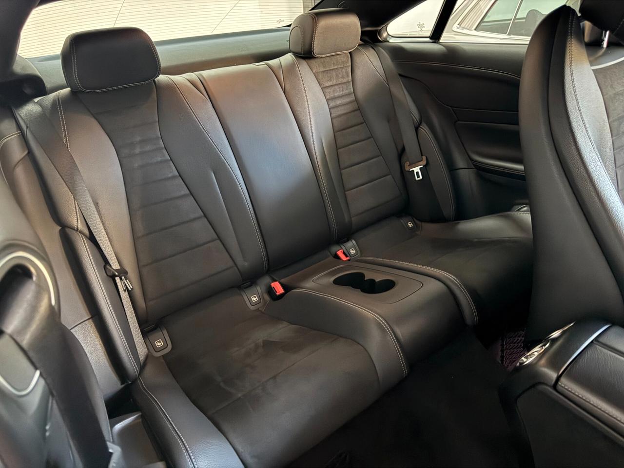 MERCEDES -BENZ E220 4 MATIC COUPè 2019 FULL