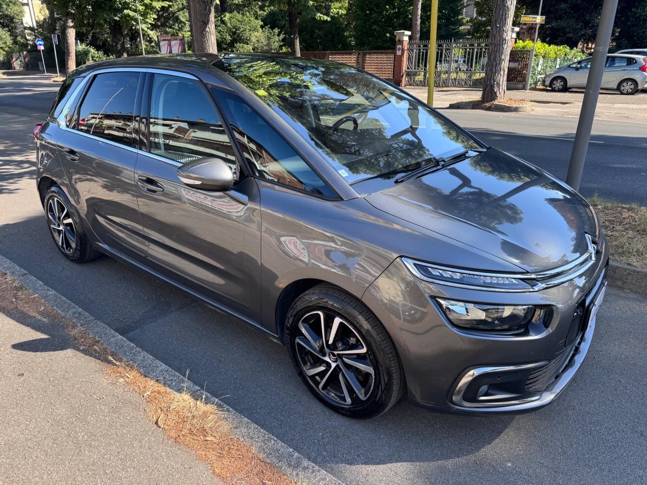 Citroen C4 Picasso 1.6 HDI neopaten garanzia 12 mesi