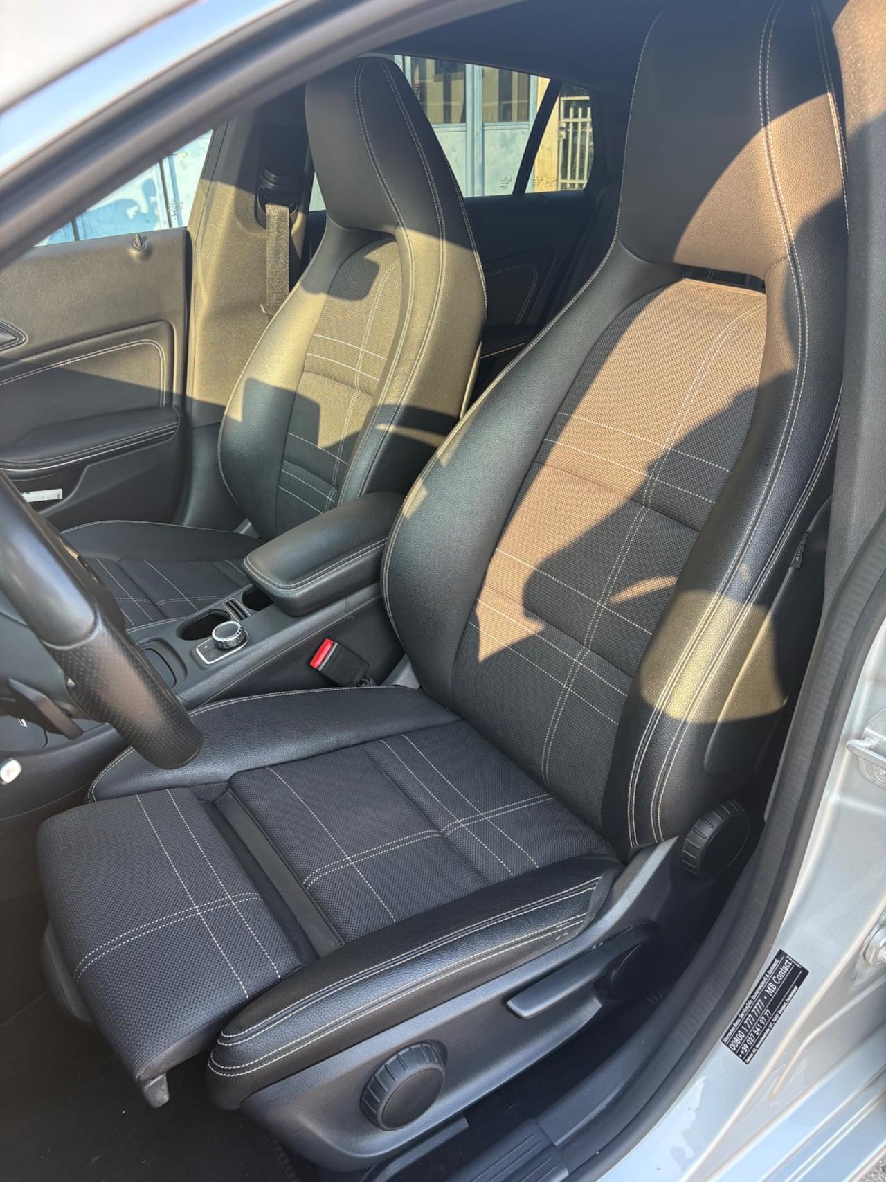 Mercedes-benz CLA 200 d Automatic Premium