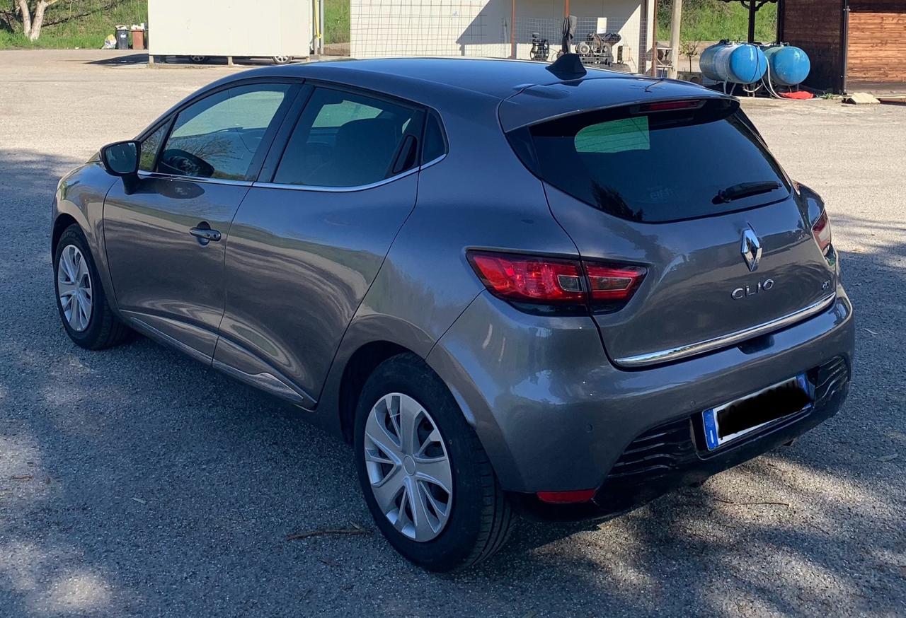 Renault Clio dCi 8V 90 CV Start&Stop 5 porte Energy Duel2