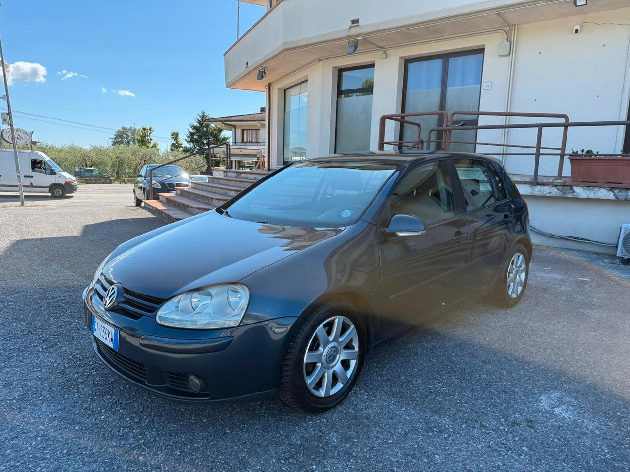 Volkswagen Golf 1.9 TDI 5p. Sportline