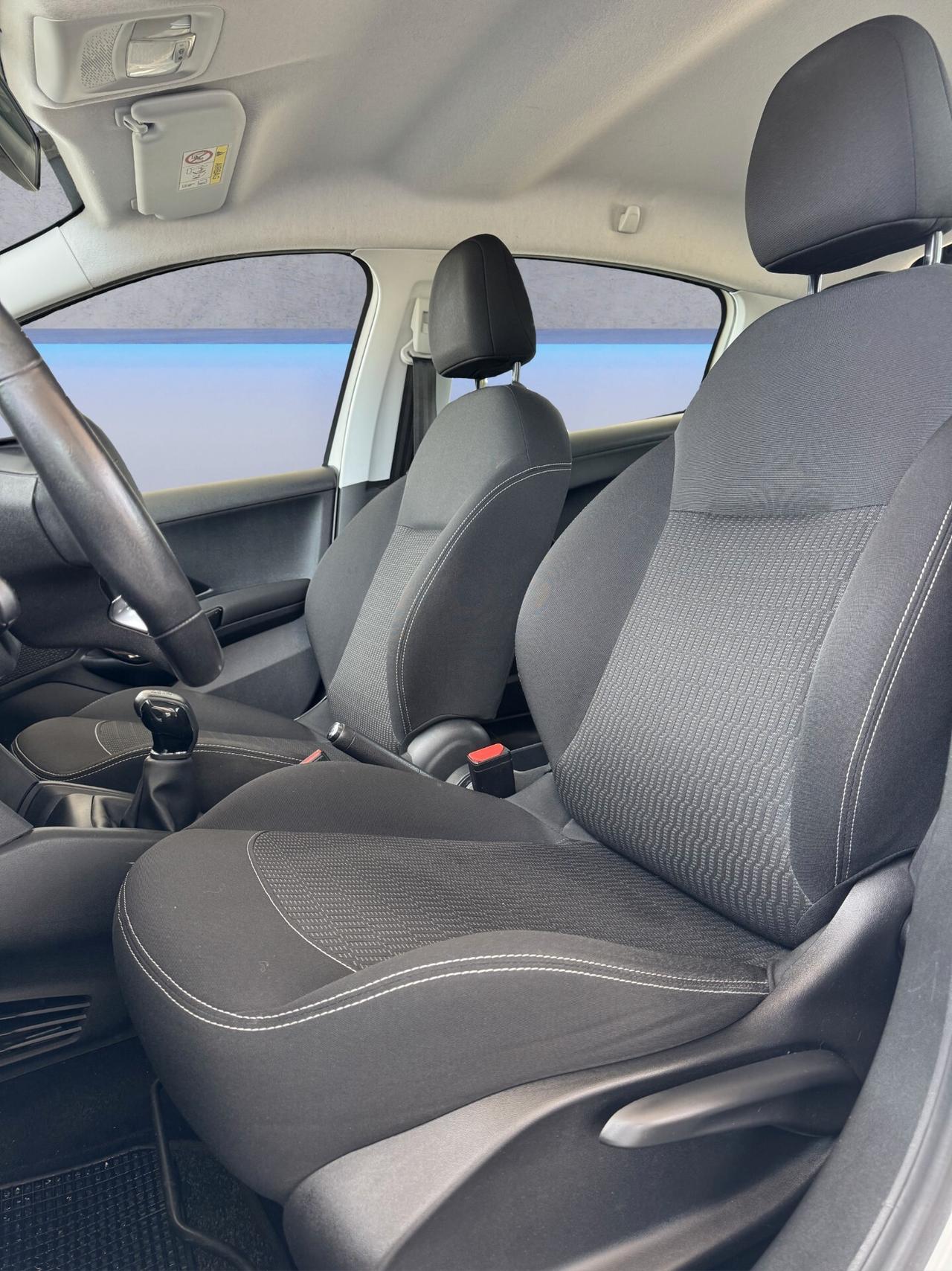 Peugeot 208 BlueHDi 75 5 porte Allure