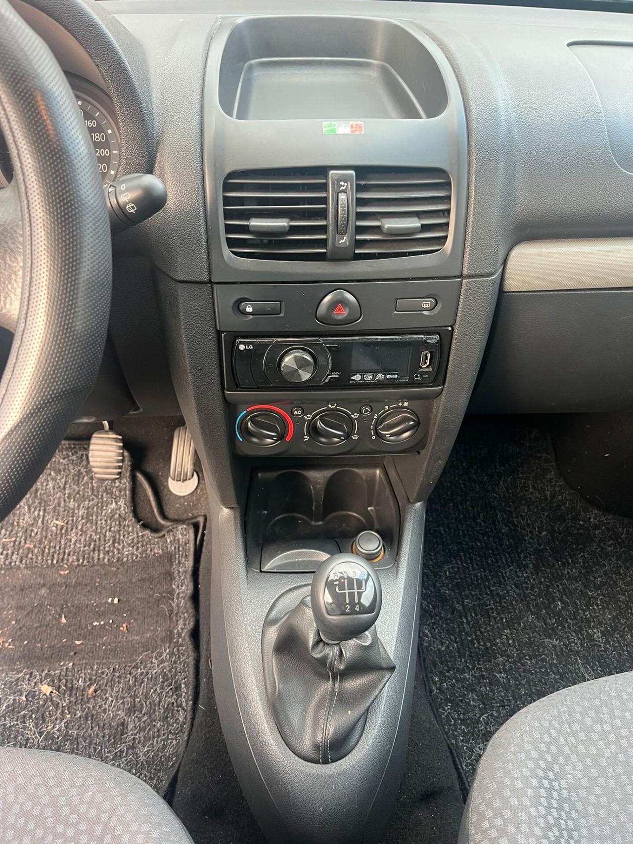 Renault Clio Storia 1.2 3 porte Confort