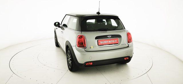 MINI Cooper SE Essential