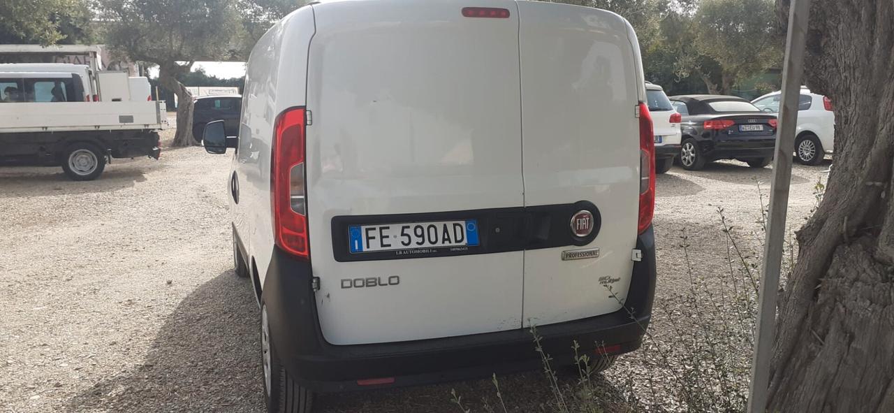 Fiat doblò 2016 - 1.3mjt Lb automobili