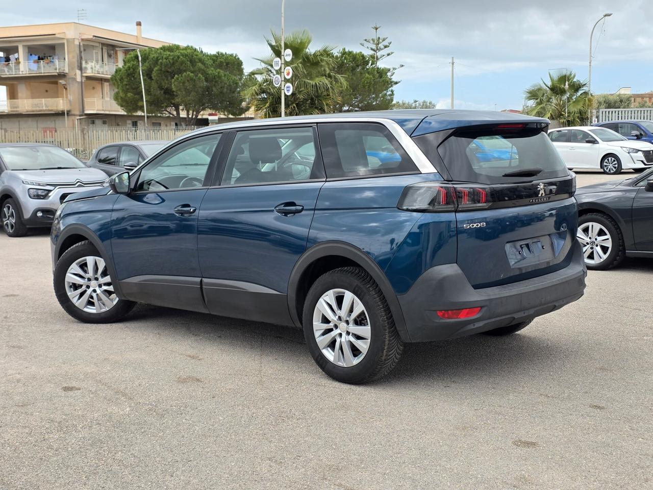 Peugeot 5008 BlueHDi 130 S&S EAT8 Active Pack