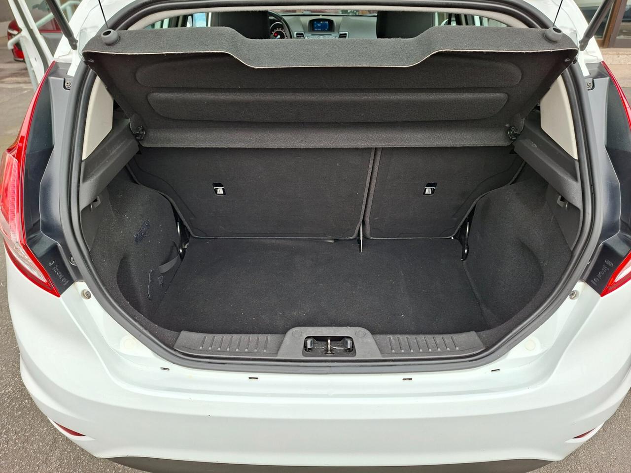 Ford Fiesta Plus 1.2 82 CV 5 porte