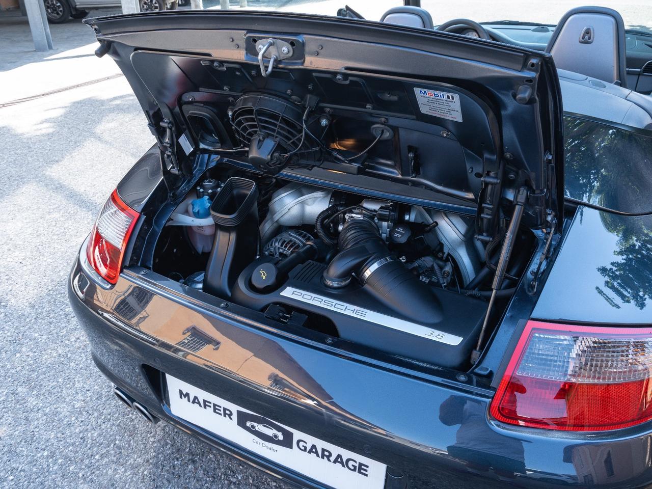 Porsche 911 Carrera 4S Cabriolet