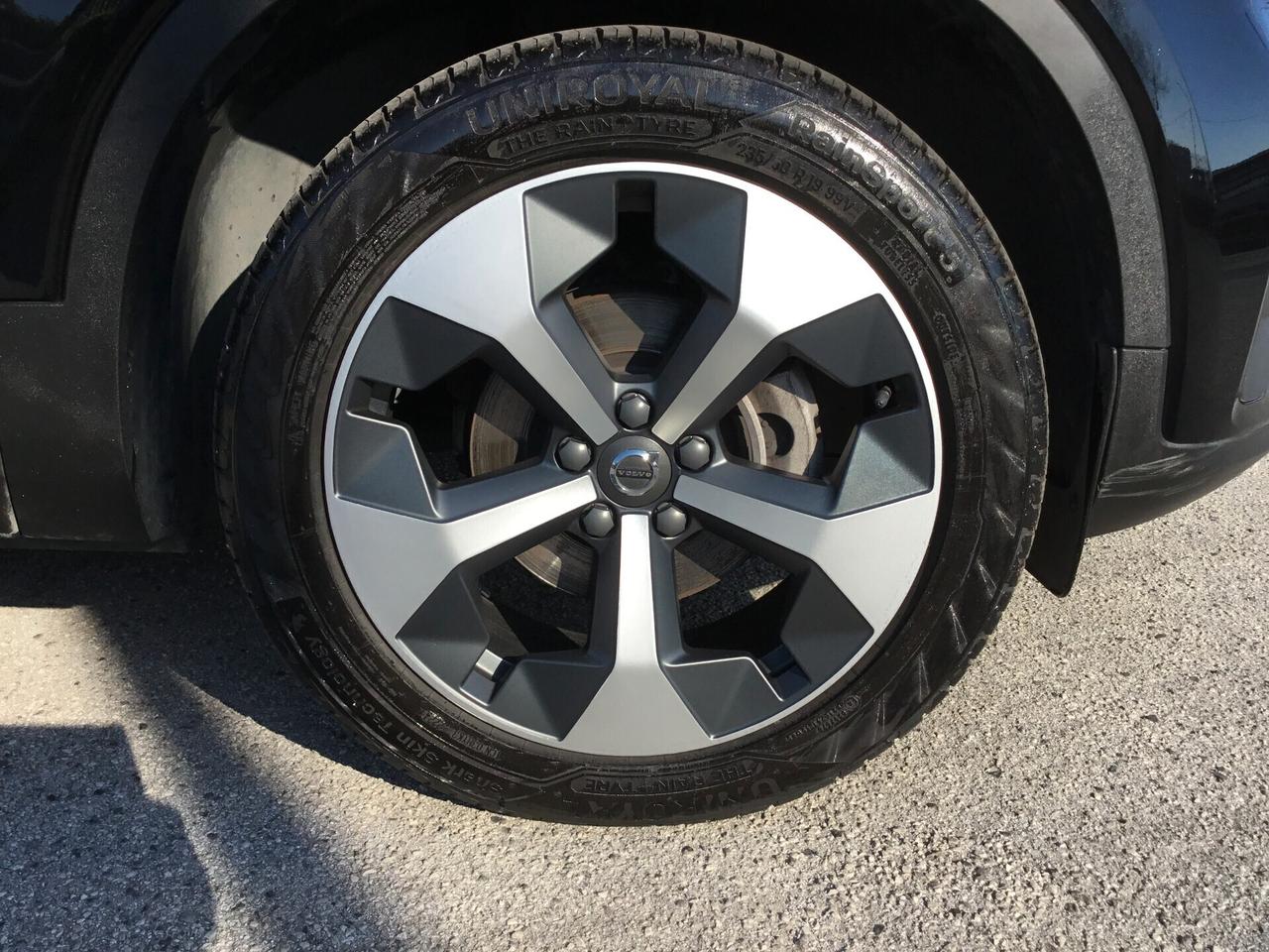 Volvo XC40 B3 Core Cambio Automatico