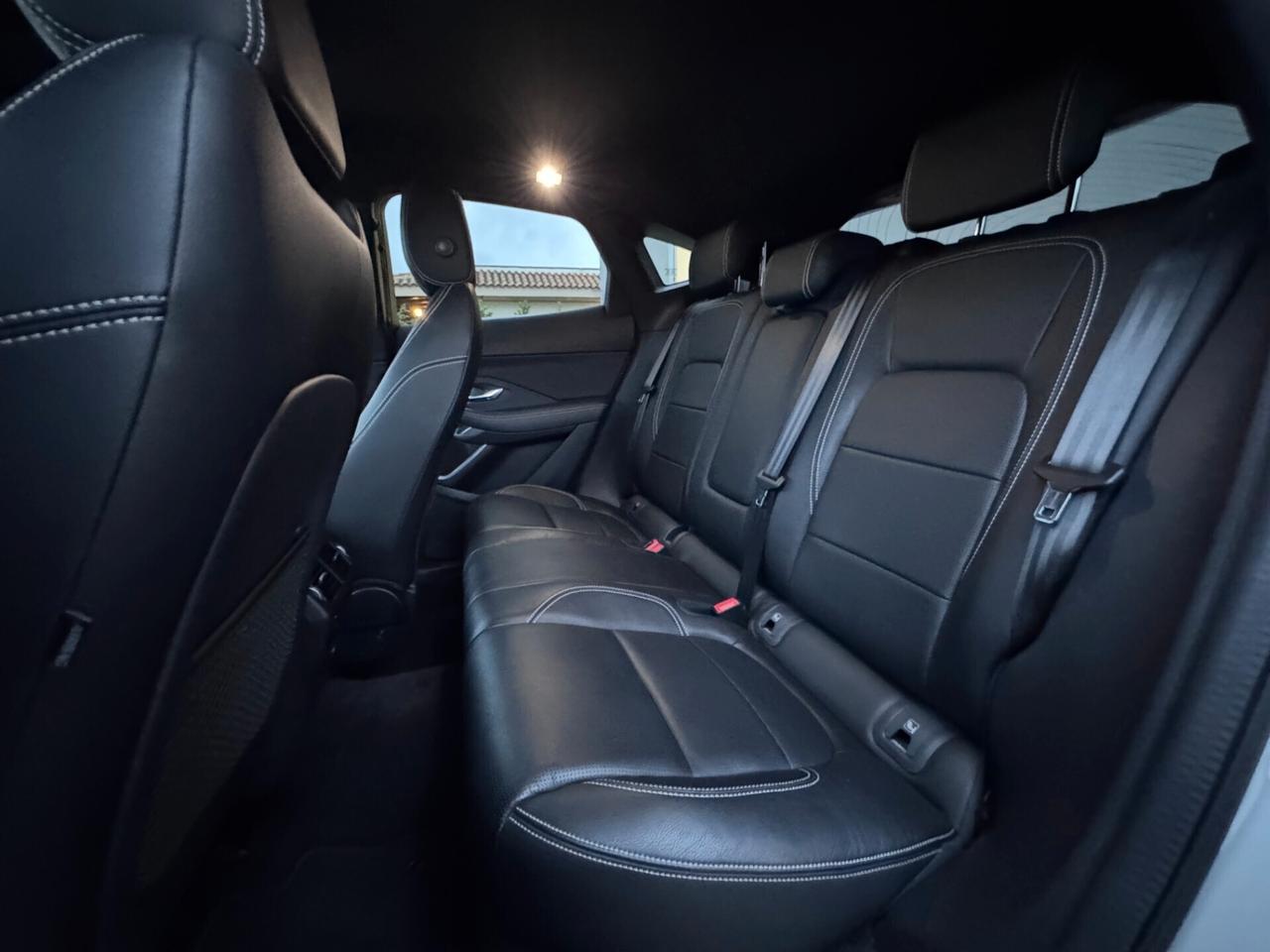 Jaguar E-Pace 2.0D 180 CV AWD aut. R-Dynamic SE - OTTIME CONDIZIONI - GARANZIA