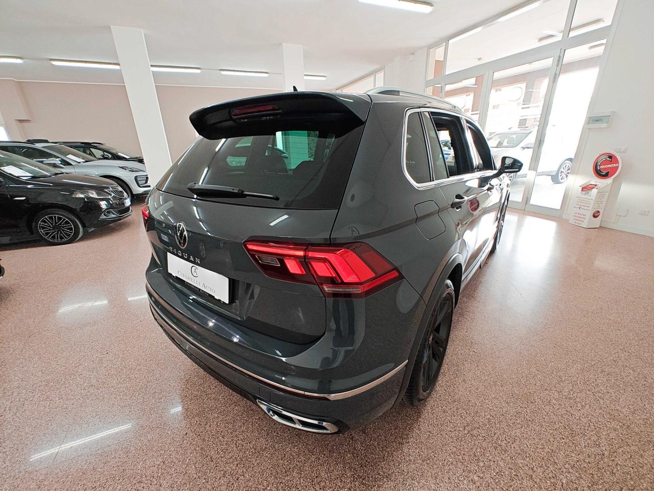 Volkswagen Tiguan 2.0 TDI 150 CV SCR DSG R-Line