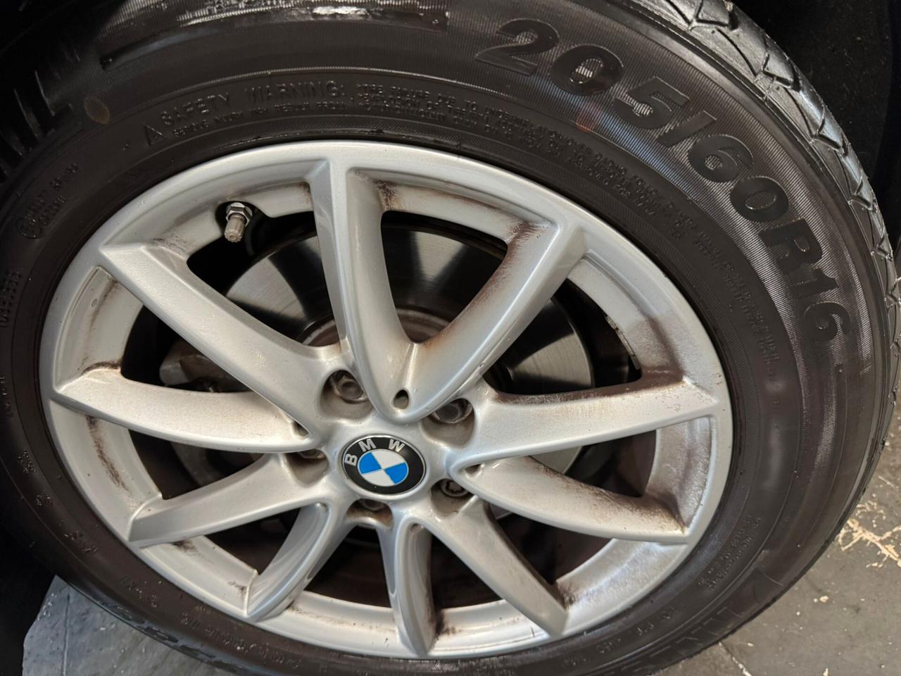 Bmw 2er Active Tourer 218d Luxury