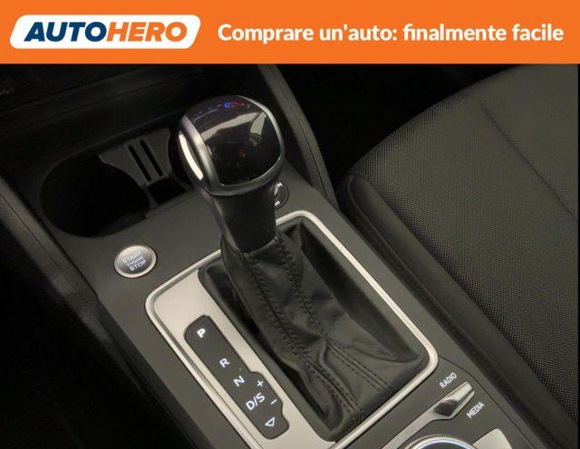 AUDI Q2 30 TDI S line Edition