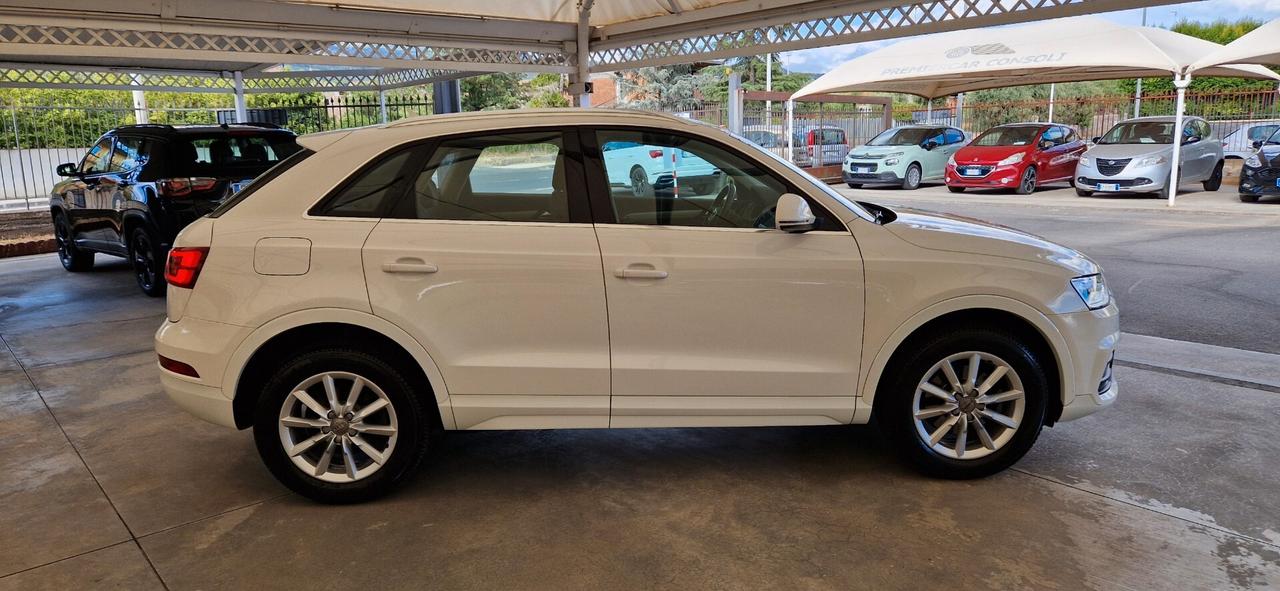 Audi Q3 2.0 TDI 150cv quattro S tronic Sport