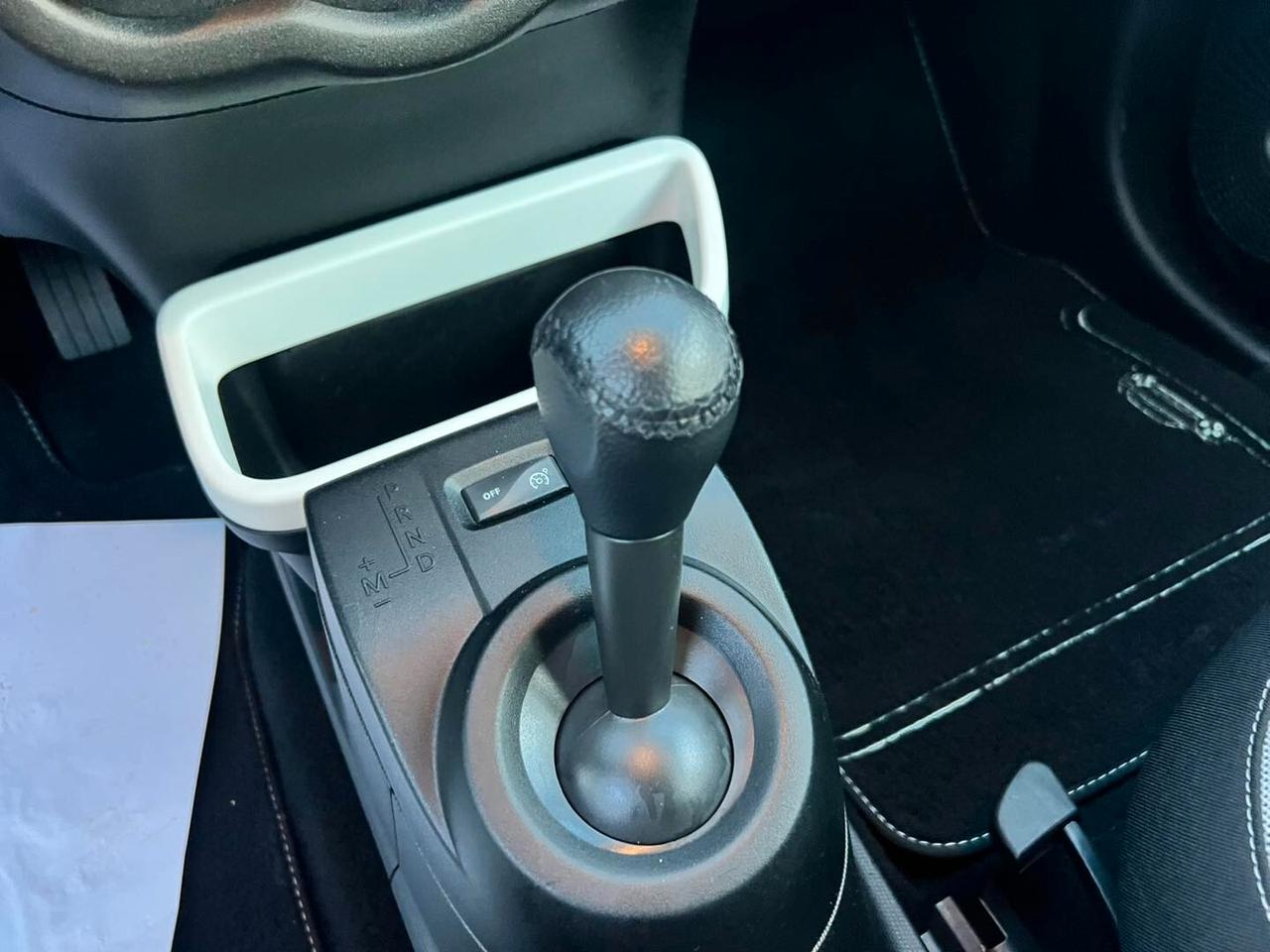 Renault Twingo 0.9 90CV -CAMBIO AUTOMATICO-