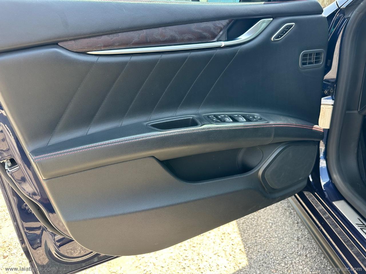 MASERATI Ghibli V6 SQ4 MODENA MOTORE FERRARI