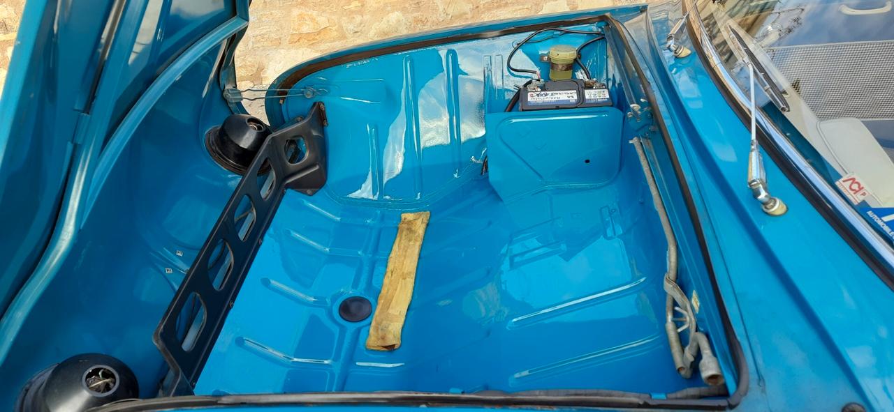 Alfa Romeo Dauphine 3 marce (R 1090)