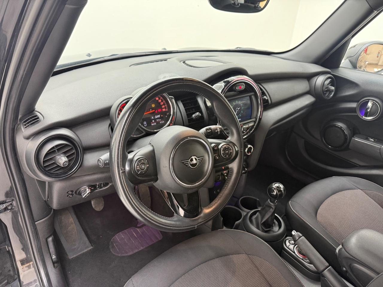 Mini 1.5 One D Business XL